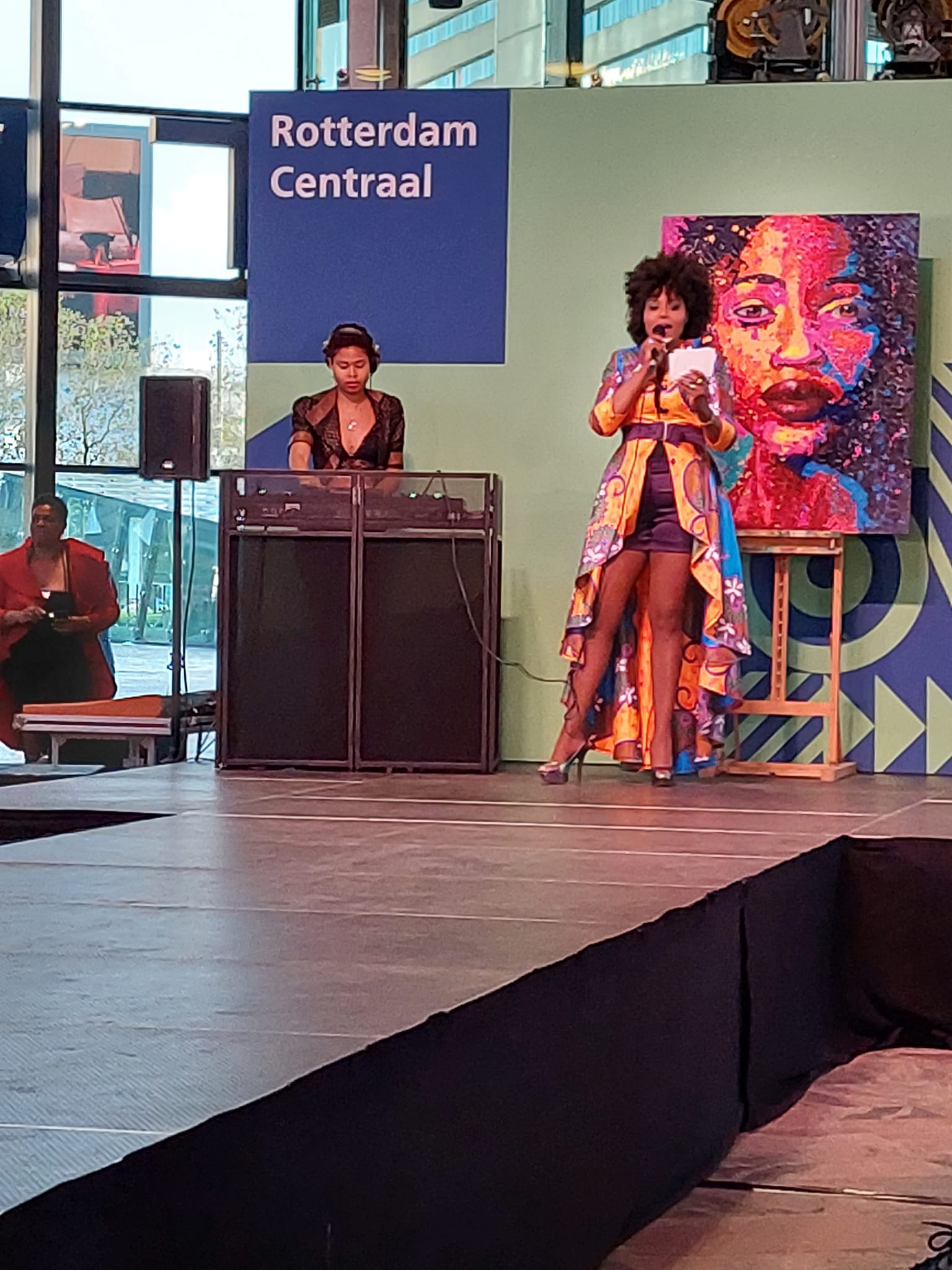 Fashion show - Flip Moller Art
